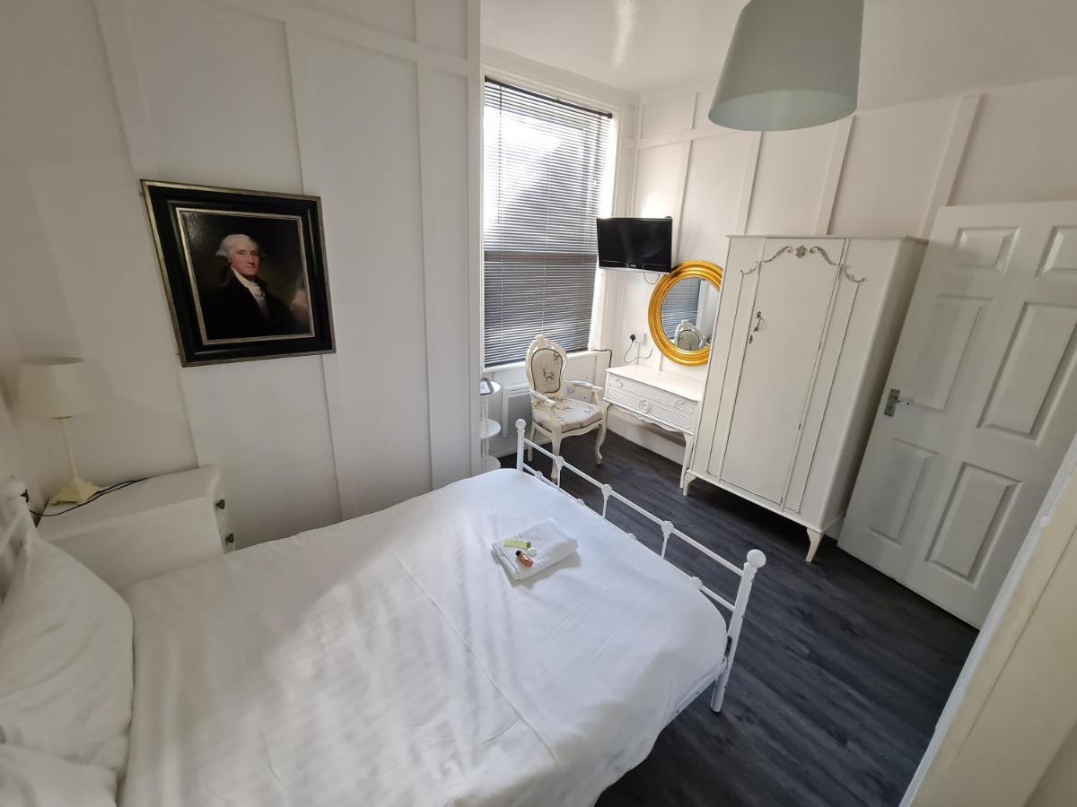Elmora House Hotel Blackpool Bagian luar foto