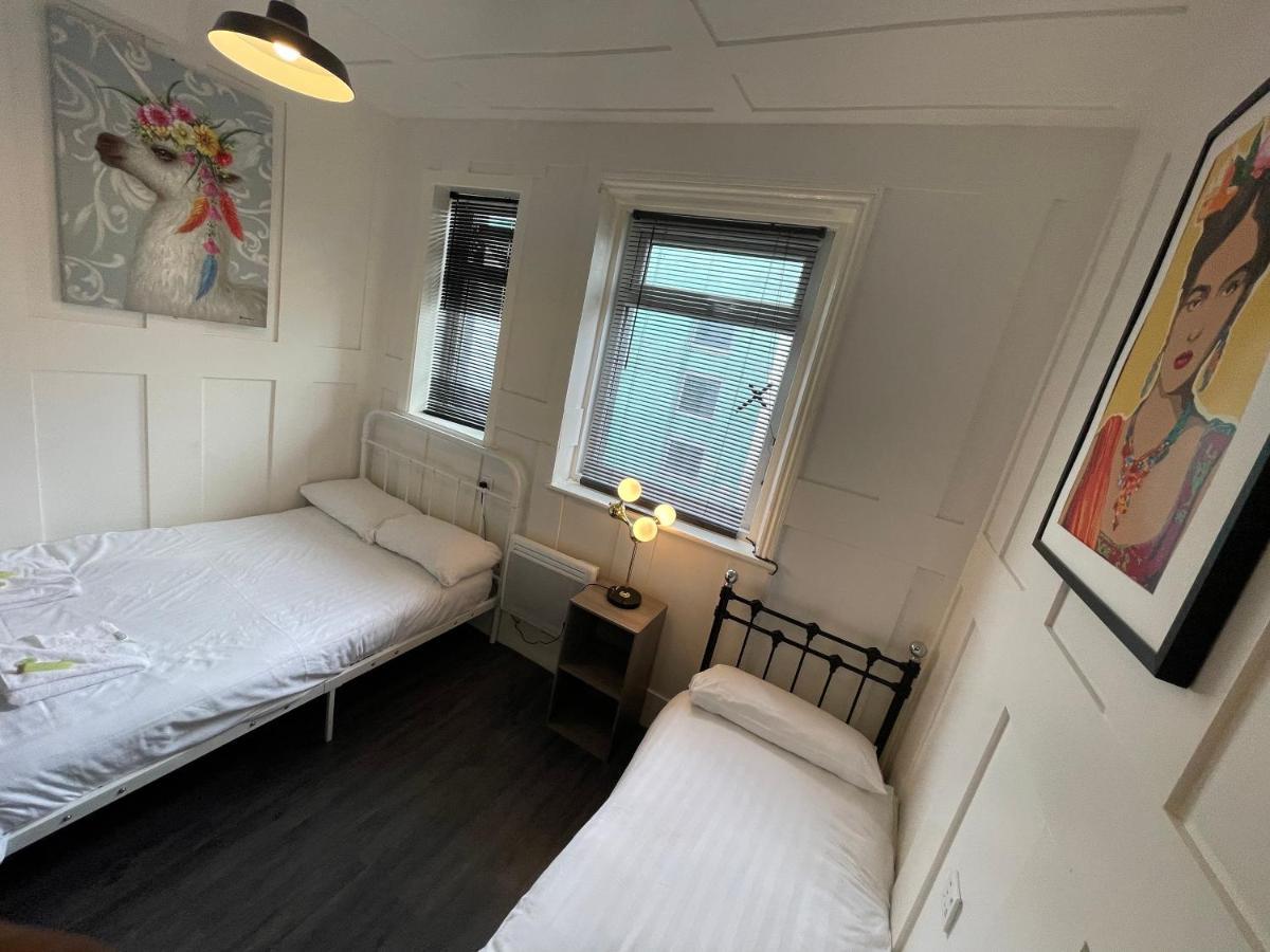 Elmora House Hotel Blackpool Bagian luar foto